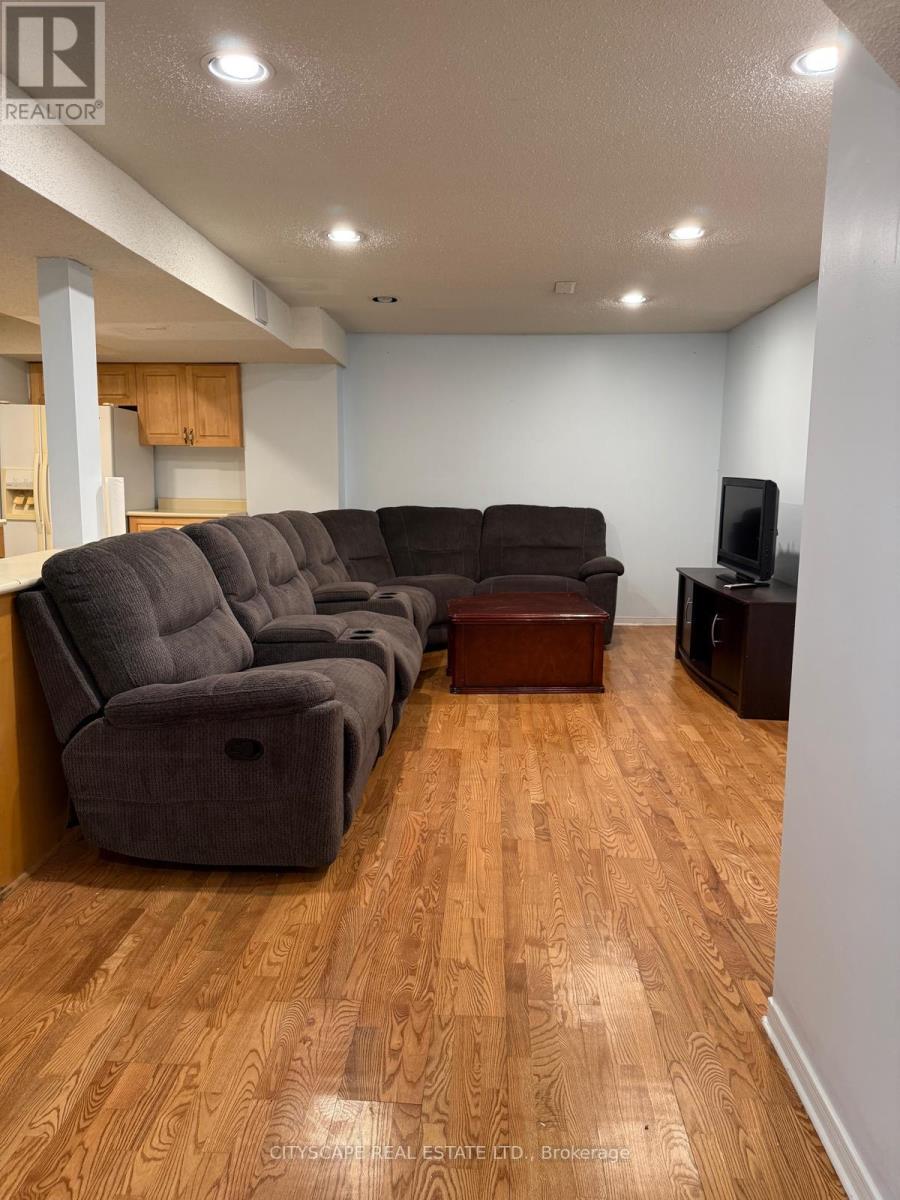Photo of 4289 Radisson Crescent