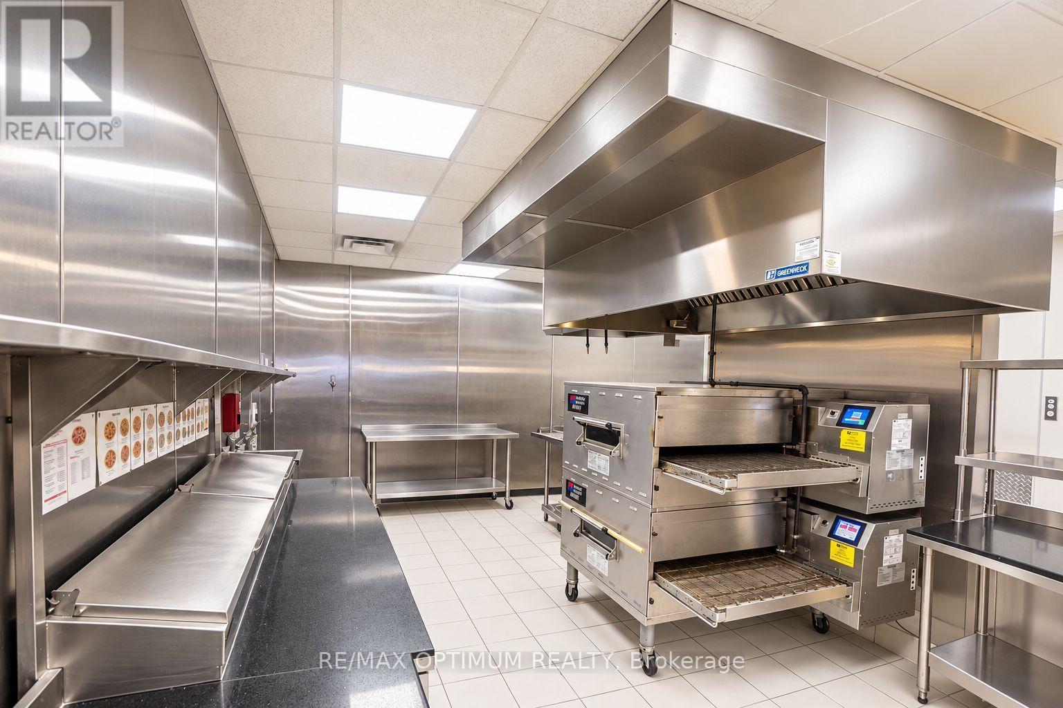 2 - 1706 DUNDAS STREET E, Mississauga (Dixie) — photo 6