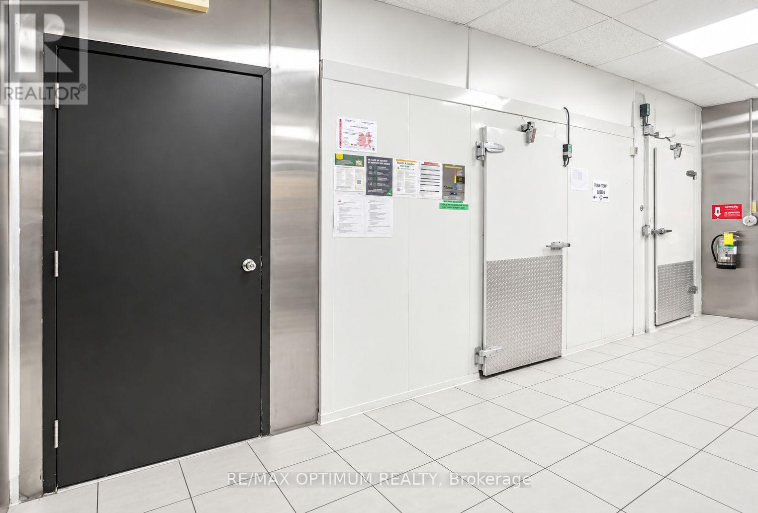 2 - 1706 DUNDAS STREET E, Mississauga (Dixie) — photo 8