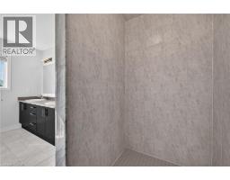 165 Lormont Boulevard, Stoney Creek, ON L8J0K2 Photo 37