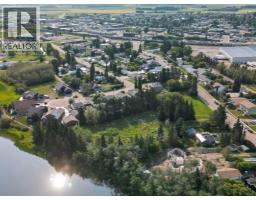 5128 & 5124 56 Street, Innisfail, AB T4G1R5 Photo 12