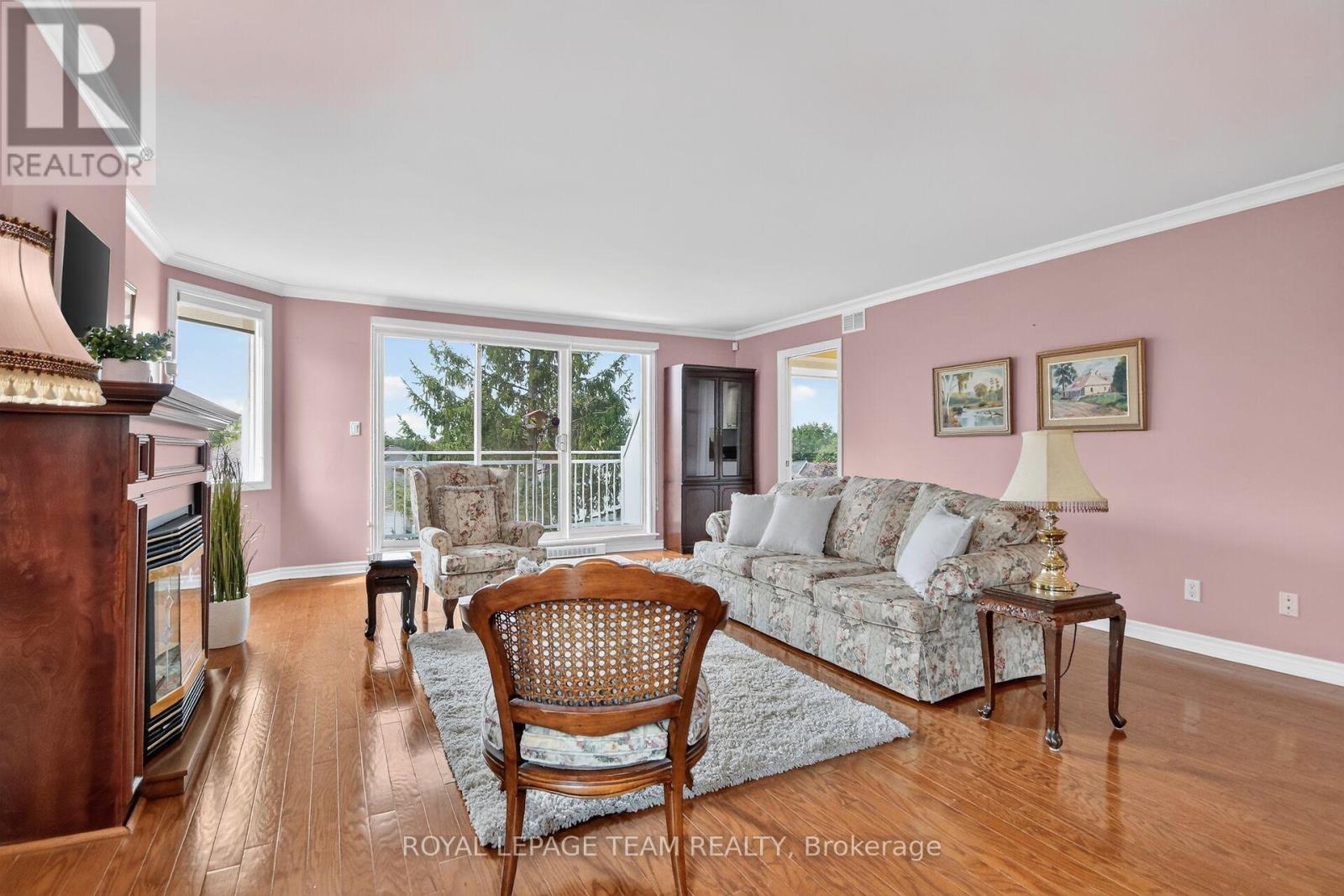 2 Bed, 2 Bath House for Sale in Ottawa – 2A – 51 ROBSON COURT, Ottawa – MLS# X13805722 - Image 22