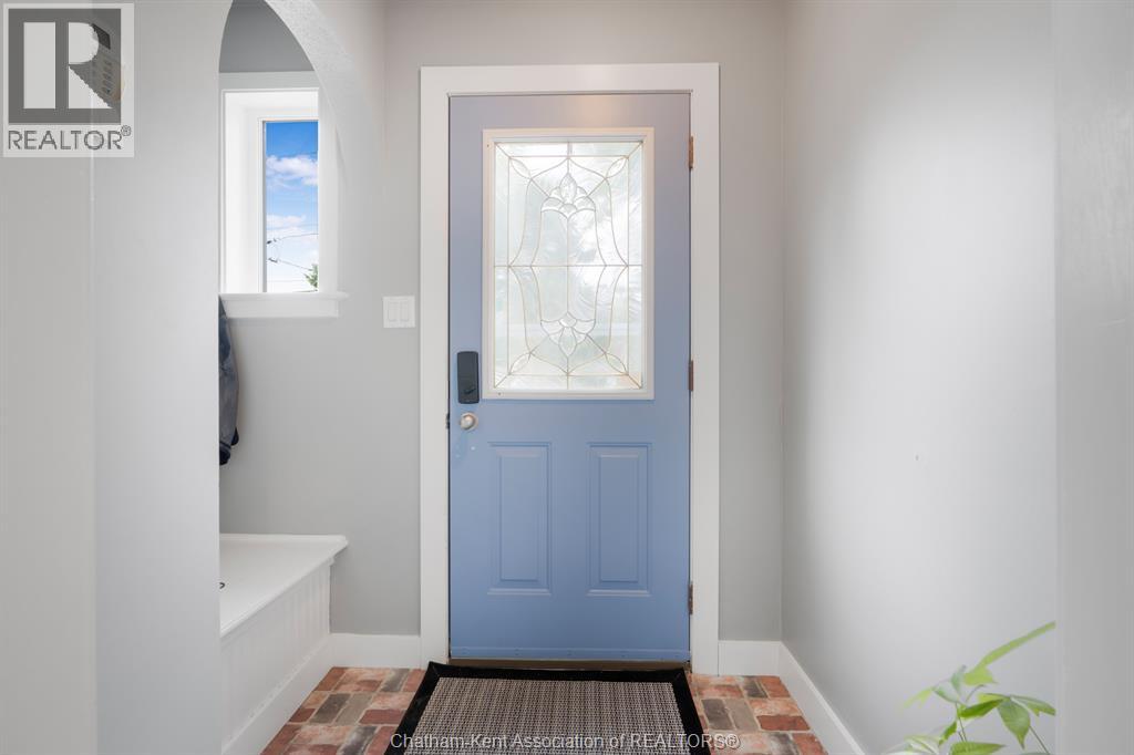 115 URSULINE Avenue, Chatham, Ontario, N7L3L9, Chatham, Ontario — photo 5 of 5