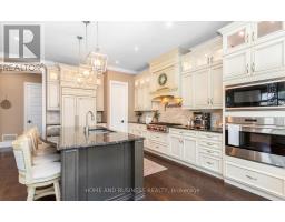 126 Mcwilliams Crescent, Oakville, ON L6M0W4 Photo 13