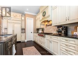 126 Mcwilliams Crescent, Oakville, ON L6M0W4 Photo 14