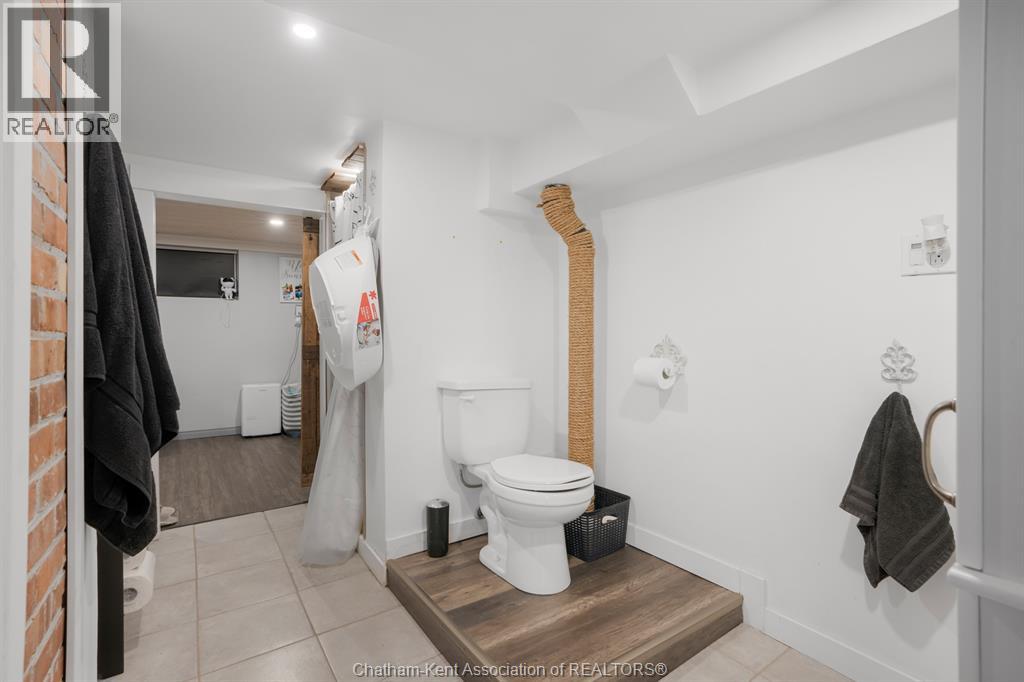 115 URSULINE AVENUE - Image 38