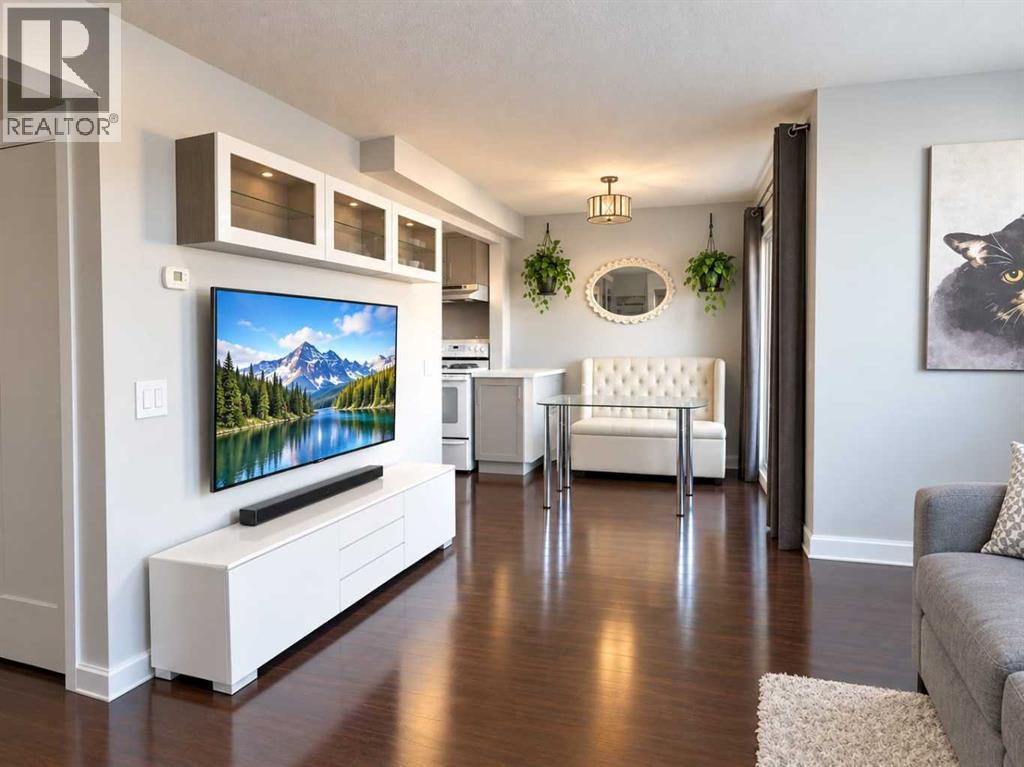 301, 4619 73 Street NW, Calgary, Alberta, T3B2M3