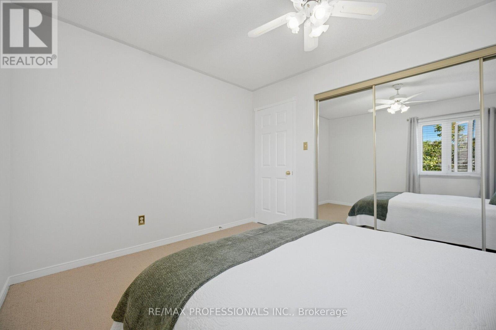 #140 3050 ORLEANS ROAD - 32