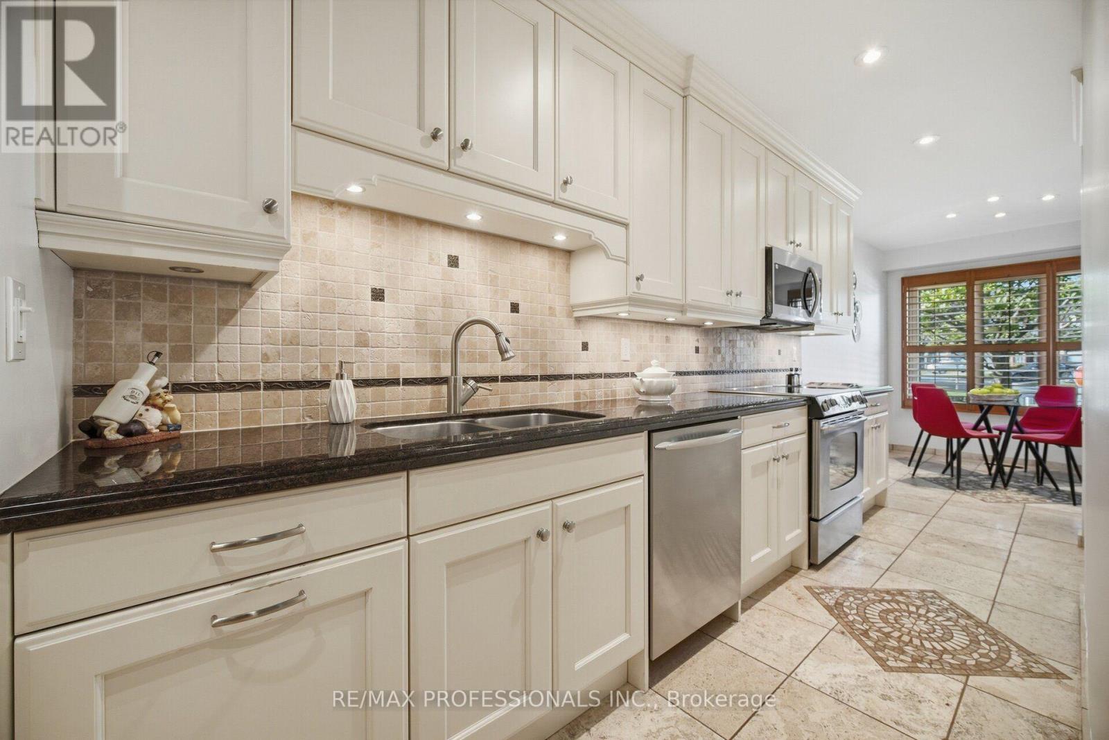 #140 3050 ORLEANS ROAD - 11