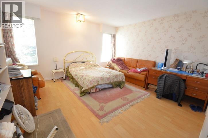 4 Bed, 2 Bath House for Sale in Richmond – 7480 SCHAEFER AVENUE, Richmond – MLS# R3167449 - Image 12