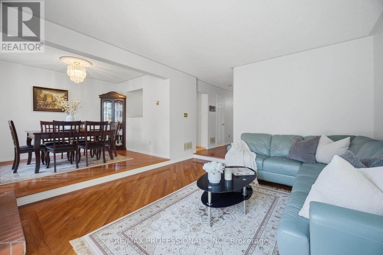 #140 3050 ORLEANS ROAD - 17