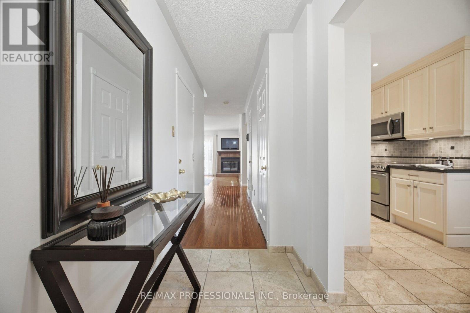 Photo of 140 - 3050 ORLEANS ROAD
