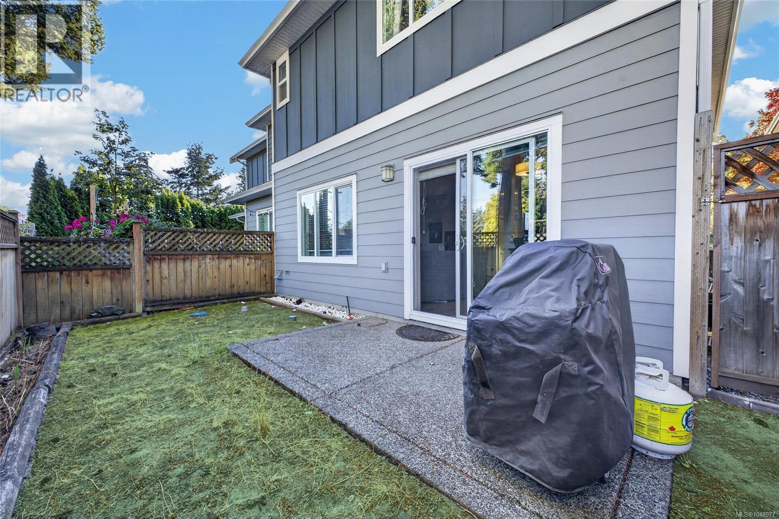 1195 Parkdale Creek Gdns - Image 36