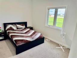 74 Red Pine Drive, West St Paul, MB R4A0E9 Photo 10