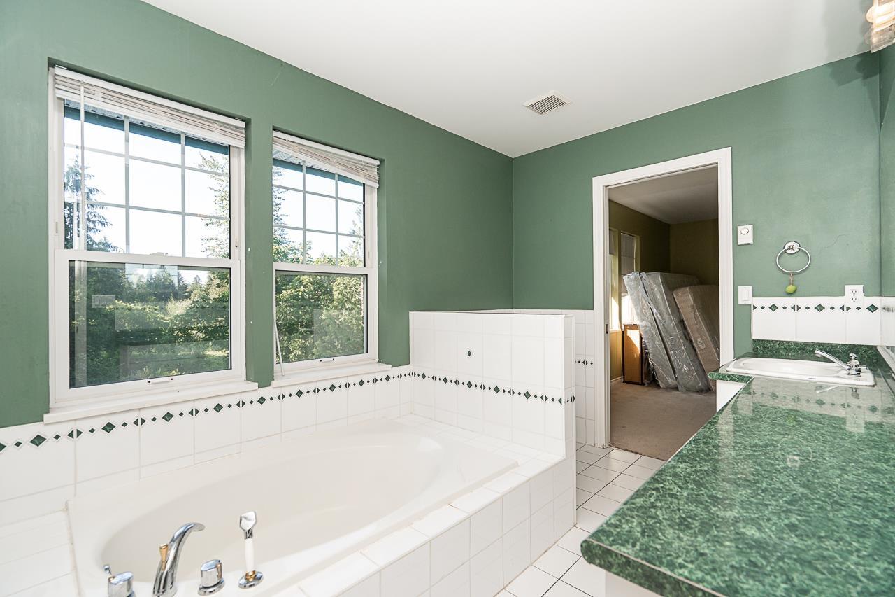 5 Bed, 5 Bath House for Sale in Mission – 34420 KIRKPATRICK AVENUE, Mission – MLS# R3167458 - Image 24