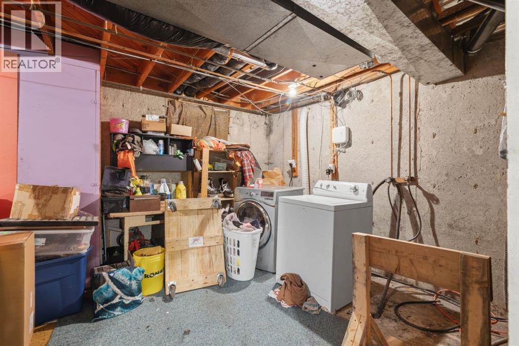 3101 41 Street SW - 30