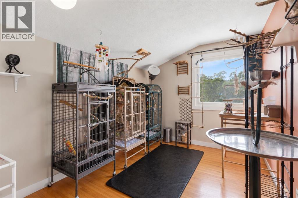 3103 41 Street SW - Image 22