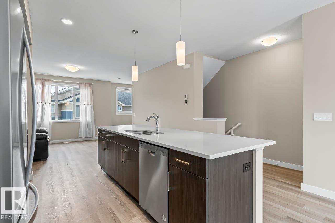 #62 13139 205 ST NW - 1