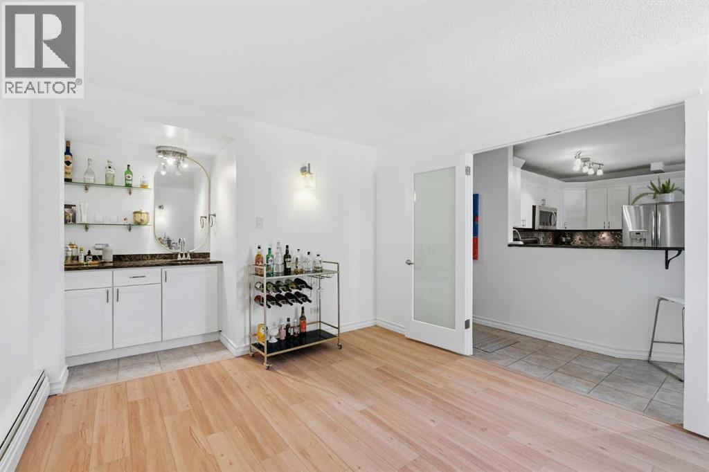 #203 323 13 Avenue SW - 18