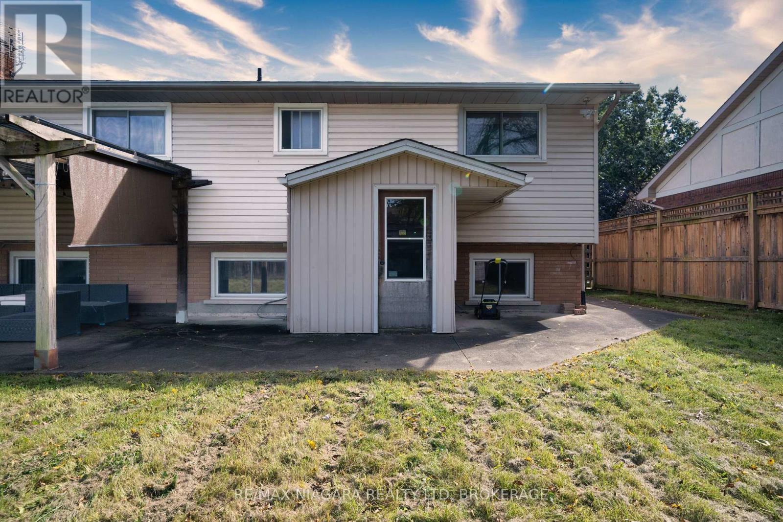 7107 WOODGATE STREET - Image 34