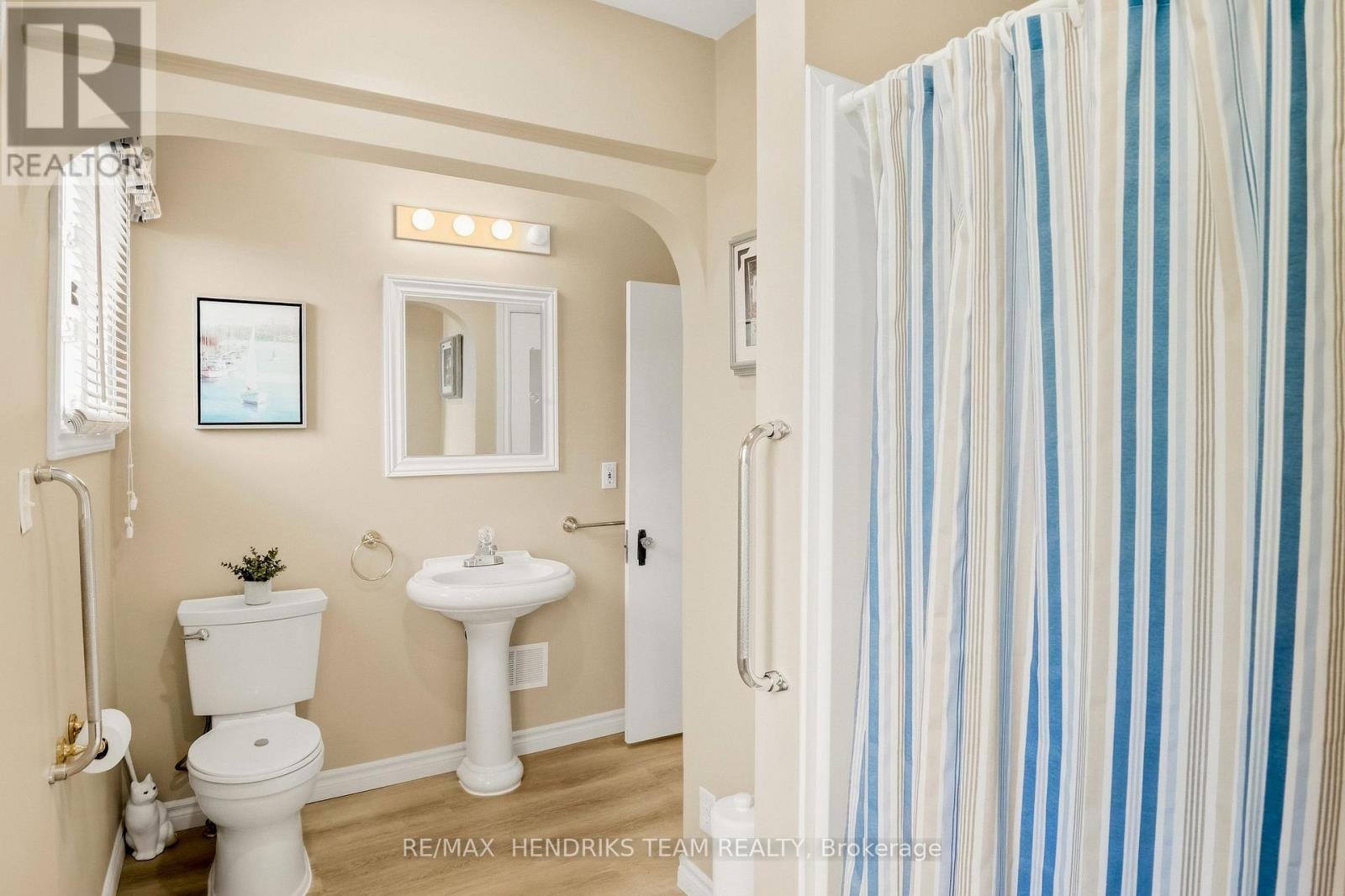 4503 LINCOLN AVENUE - Image 16
