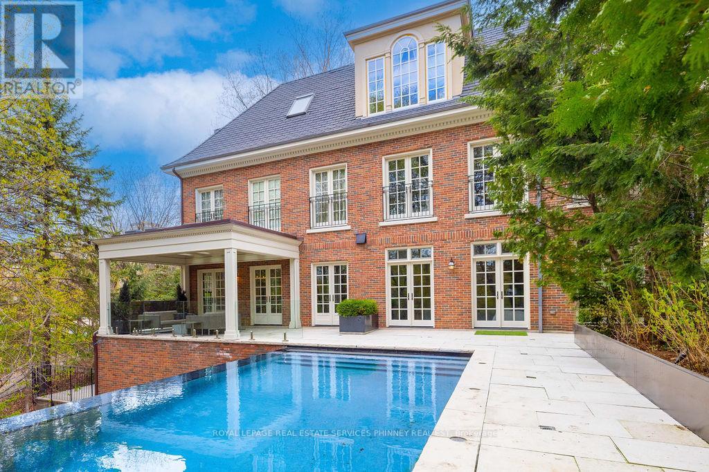 20 CLUNY DRIVE - 40
