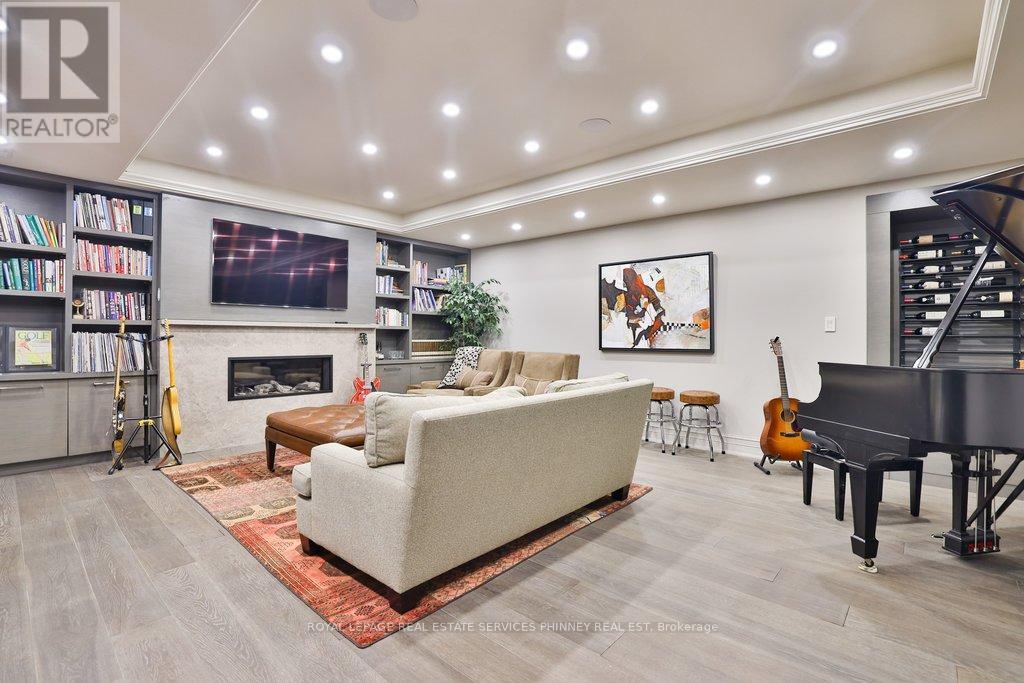 20 CLUNY DRIVE - Image 33