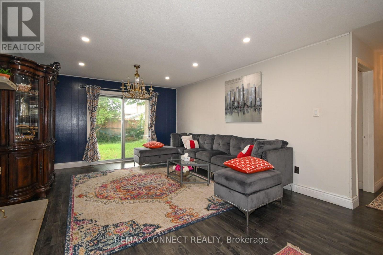 24 LALTON PLACE - 14