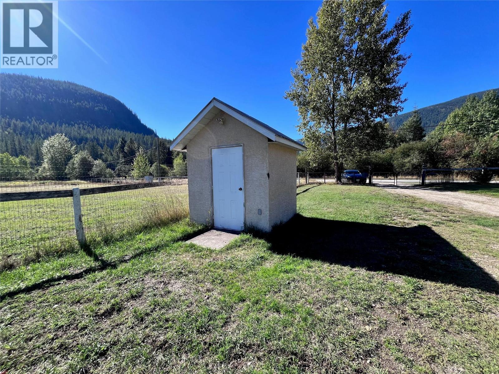 2165 Raven Road - 26