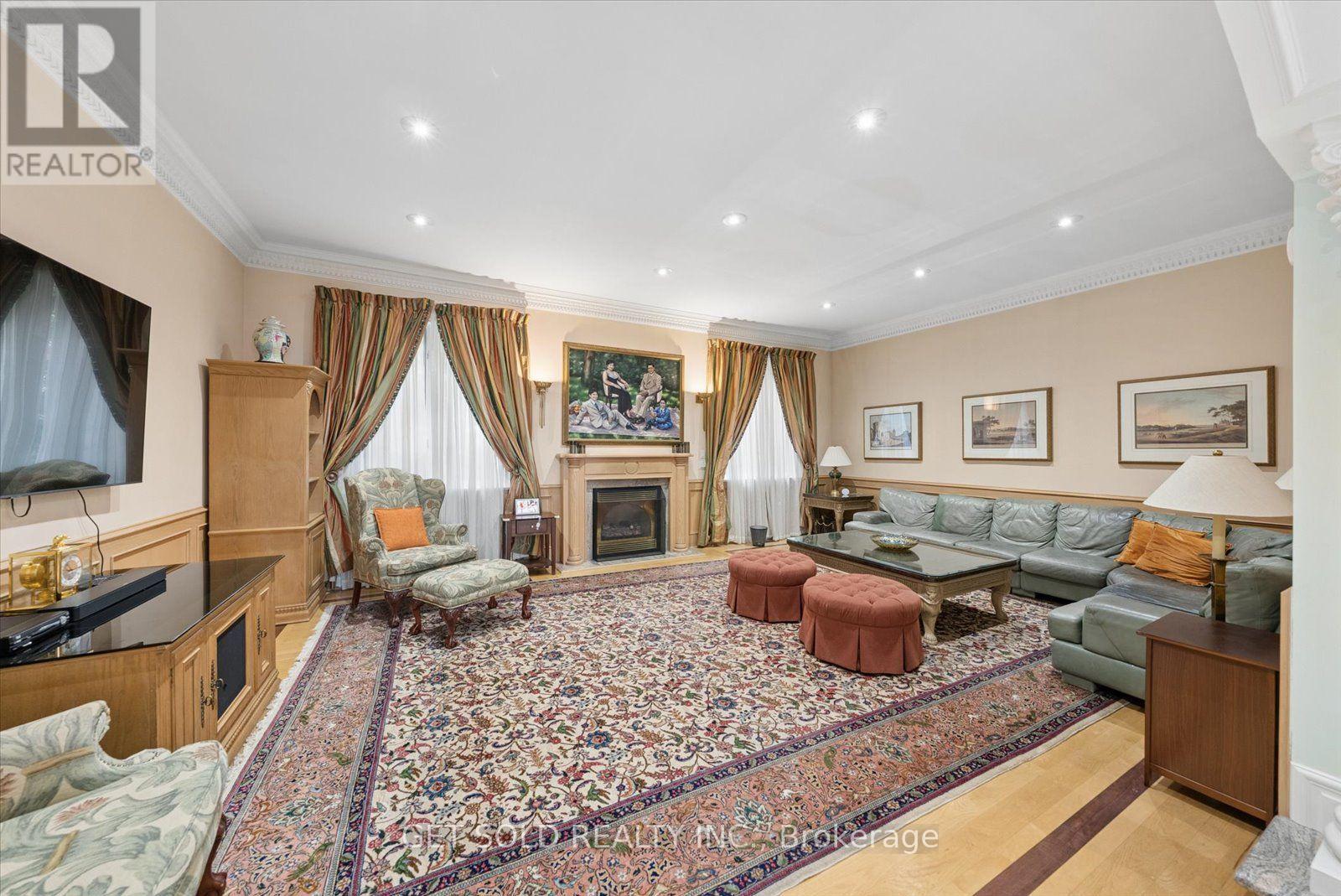 46 WIMPOLE DRIVE - 10