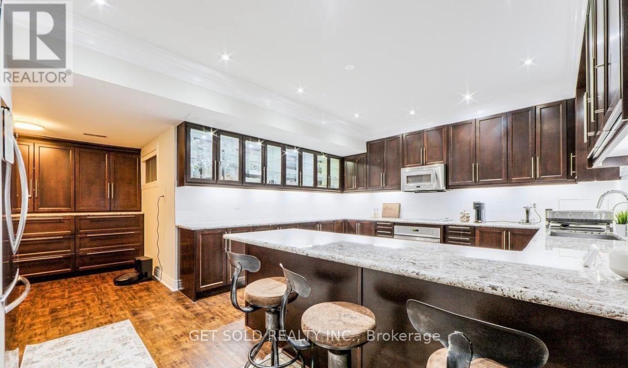 46 WIMPOLE DRIVE - 30