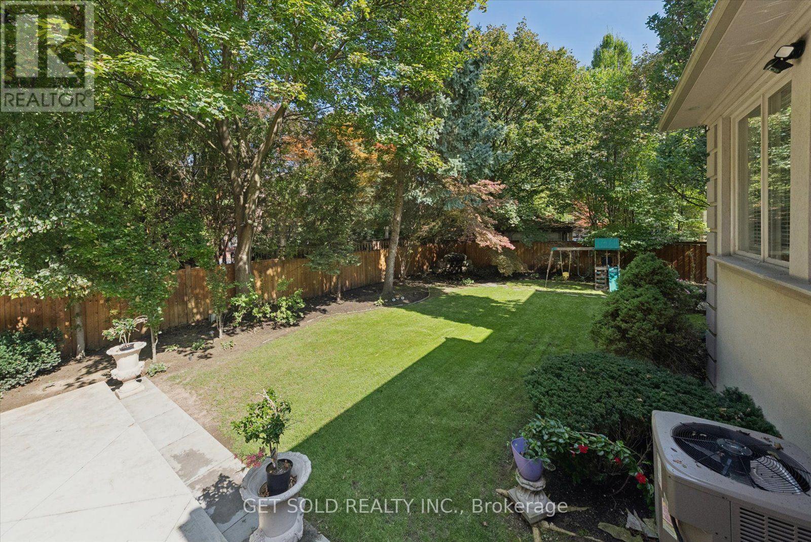46 WIMPOLE DRIVE - 43