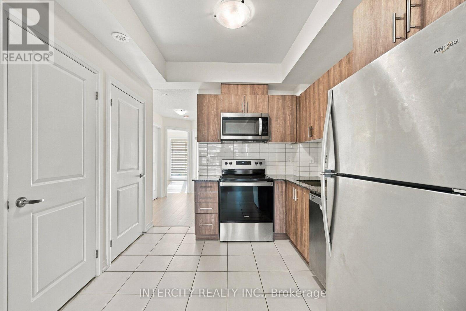 4 - 235 MCLEVIN AVENUE, Toronto (Malvern) — photo 11