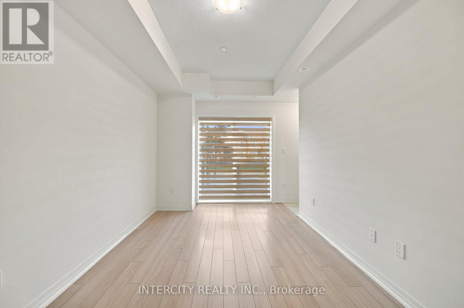 #4 235 MCLEVIN AVENUE - 6