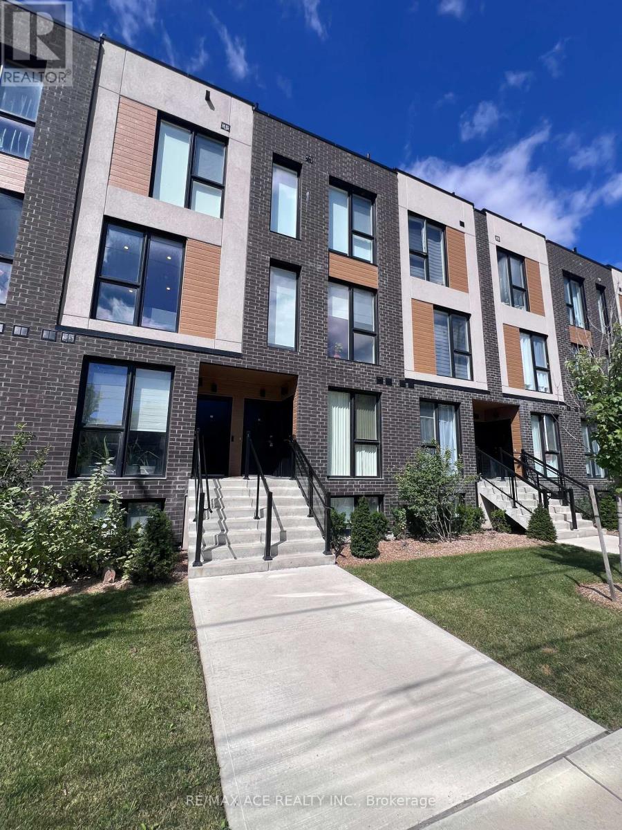 11 - 168 CLONMORE DRIVE, Toronto (Birchcliffe-Cliffside) — photo 3