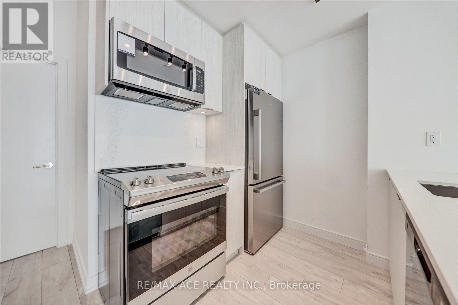 11 - 168 CLONMORE DRIVE, Toronto (Birchcliffe-Cliffside) — photo 8