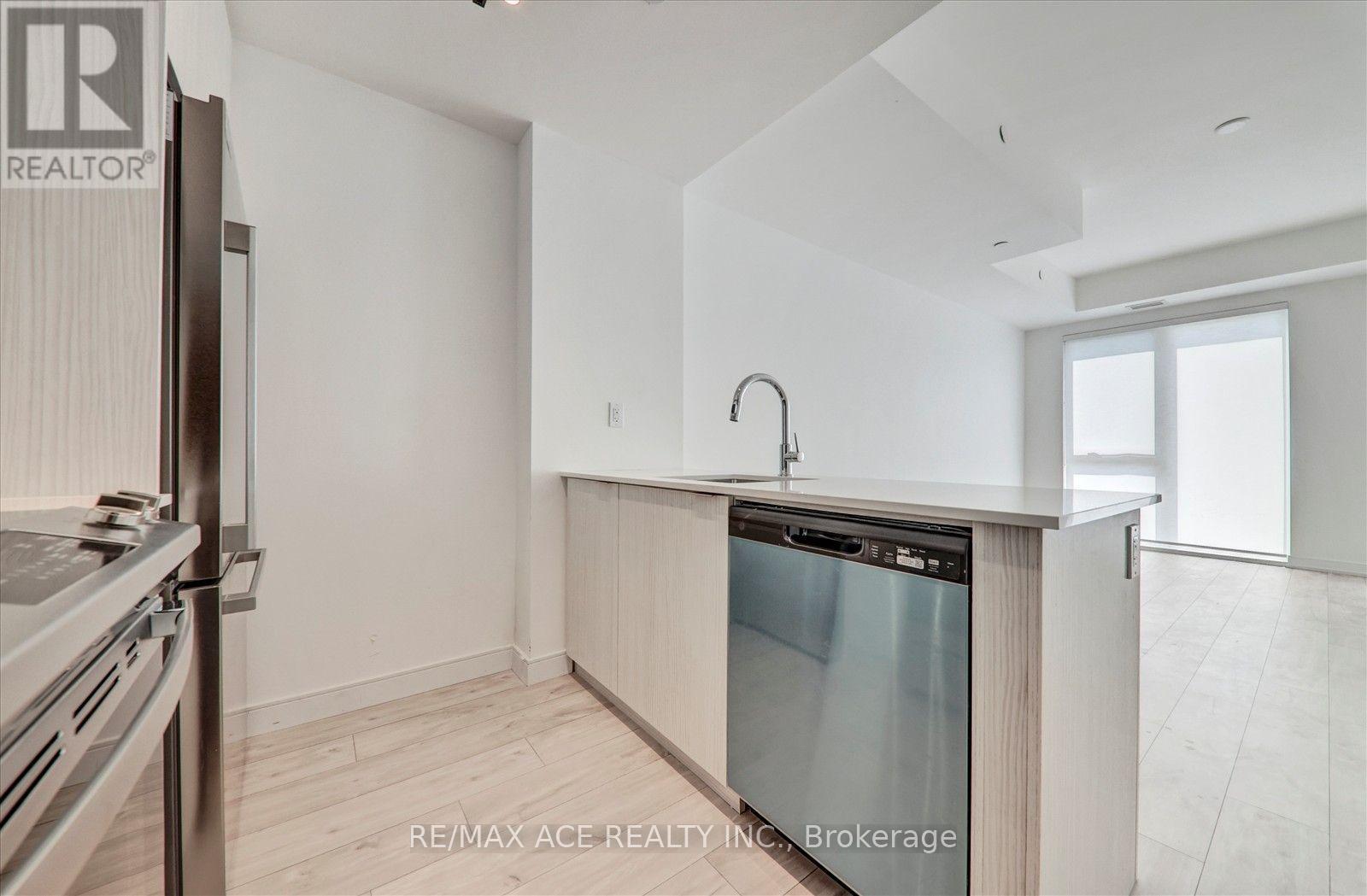 11 - 168 CLONMORE DRIVE, Toronto (Birchcliffe-Cliffside) — photo 9
