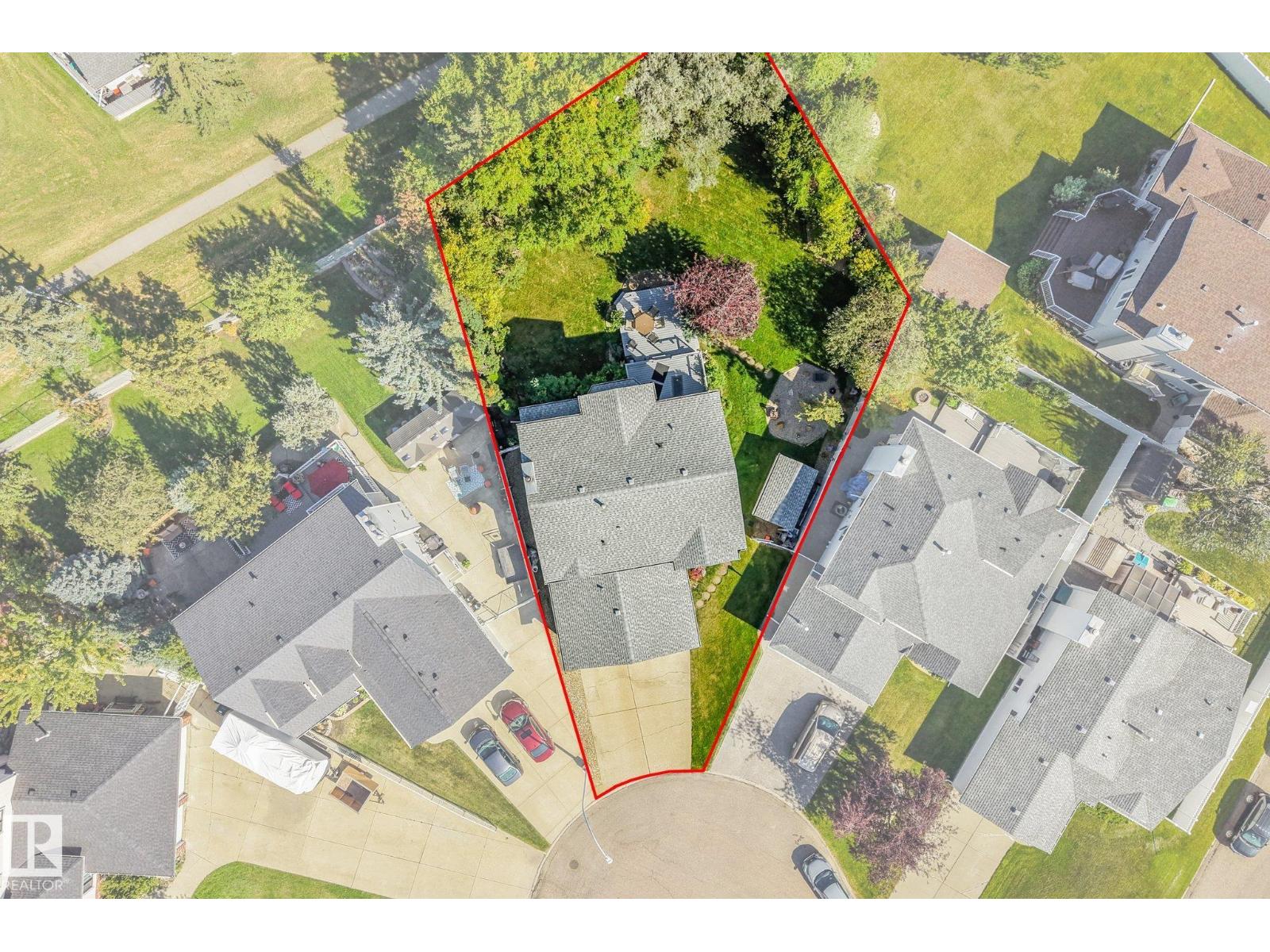 5740 152A Av NW photo 4 — MLS® E4509542