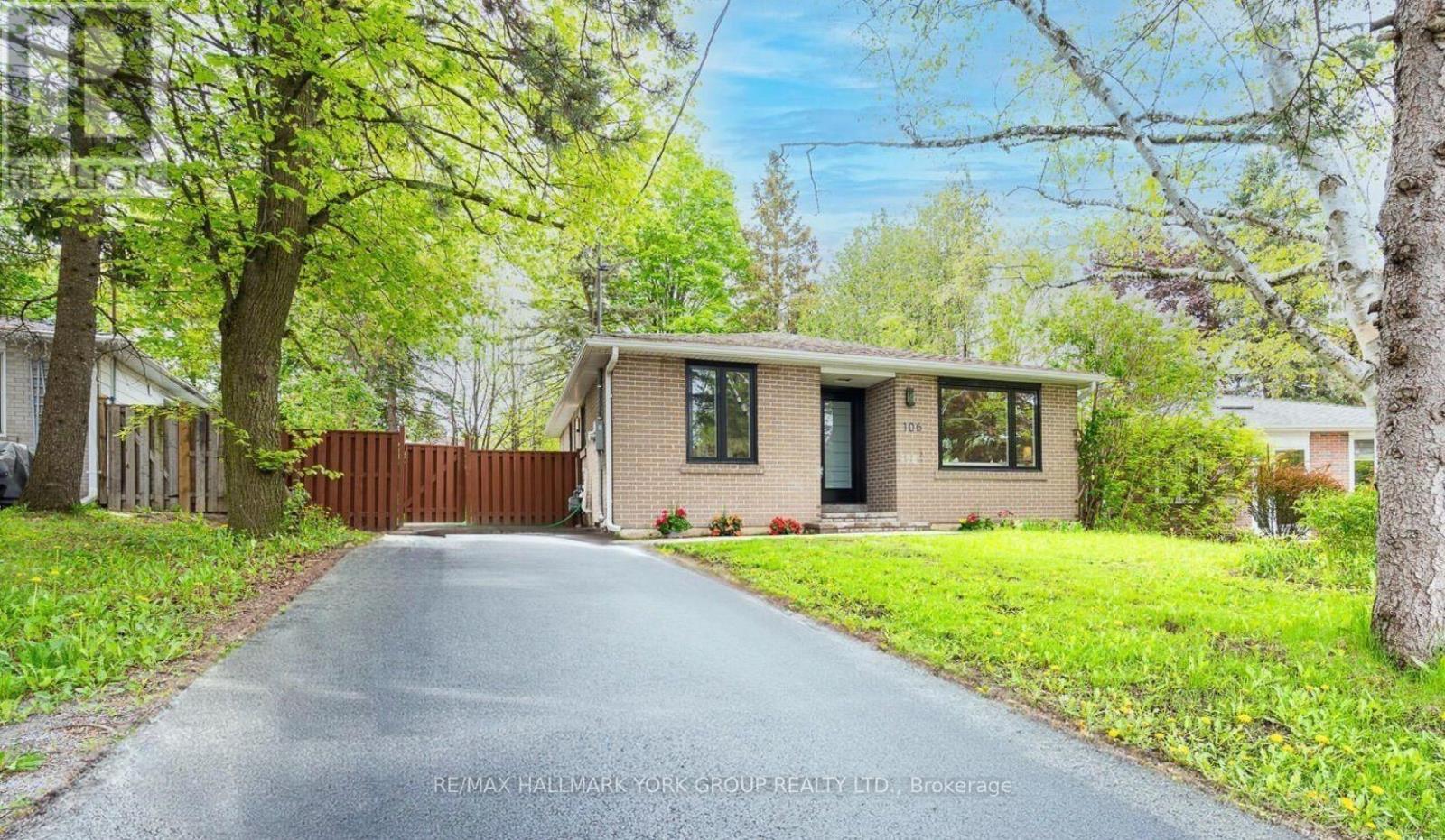 BASEMENT - 106 WOODPARK PLACE, Newmarket (Huron Heights-Leslie Valley)