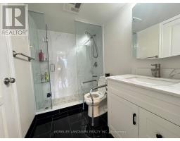 1019 - 9015 Leslie Street, Richmond Hill, ON L4B4J8 Photo 9