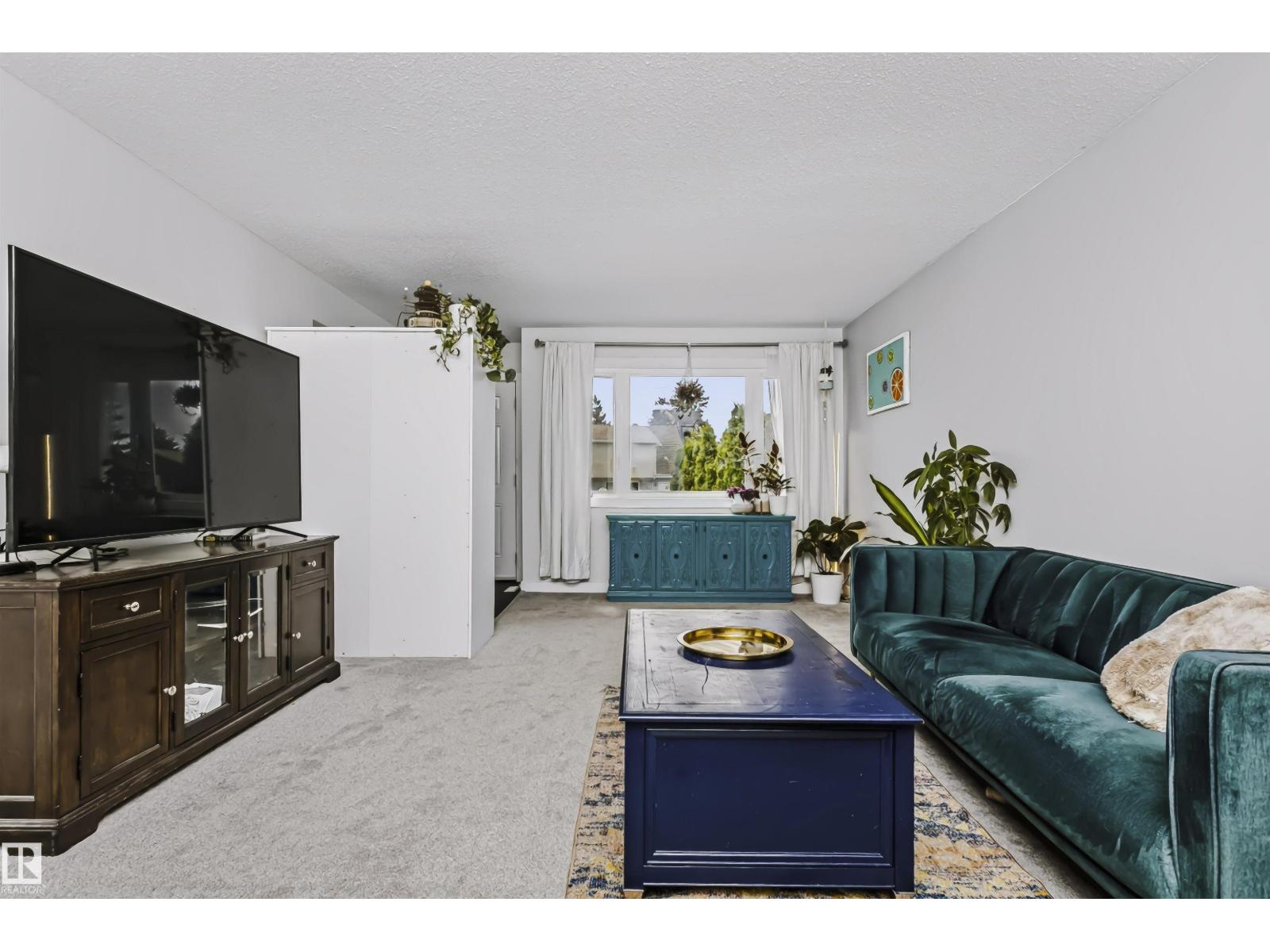11624 152 AV NW - 5