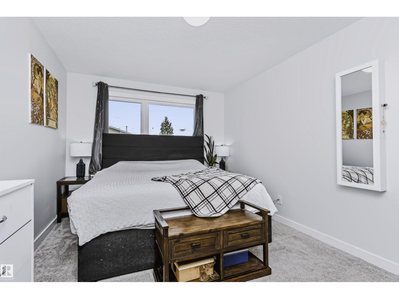 11624 152 AV NW - 20