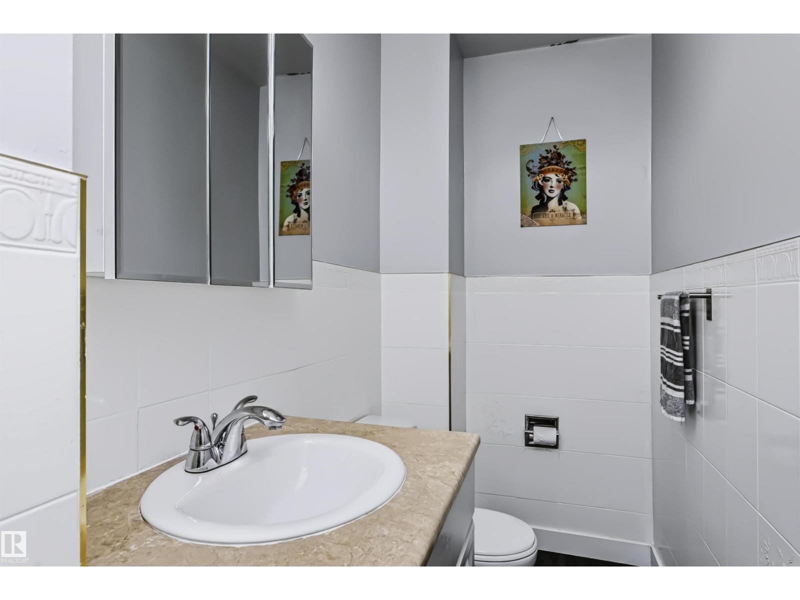11624 152 AV NW - 22
