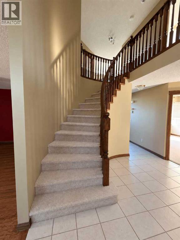 76 Valley Creek Crescent NW - 37