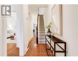 Dining room - 426 Delaware Avenue N, Toronto, ON M6H2T9 Photo 6