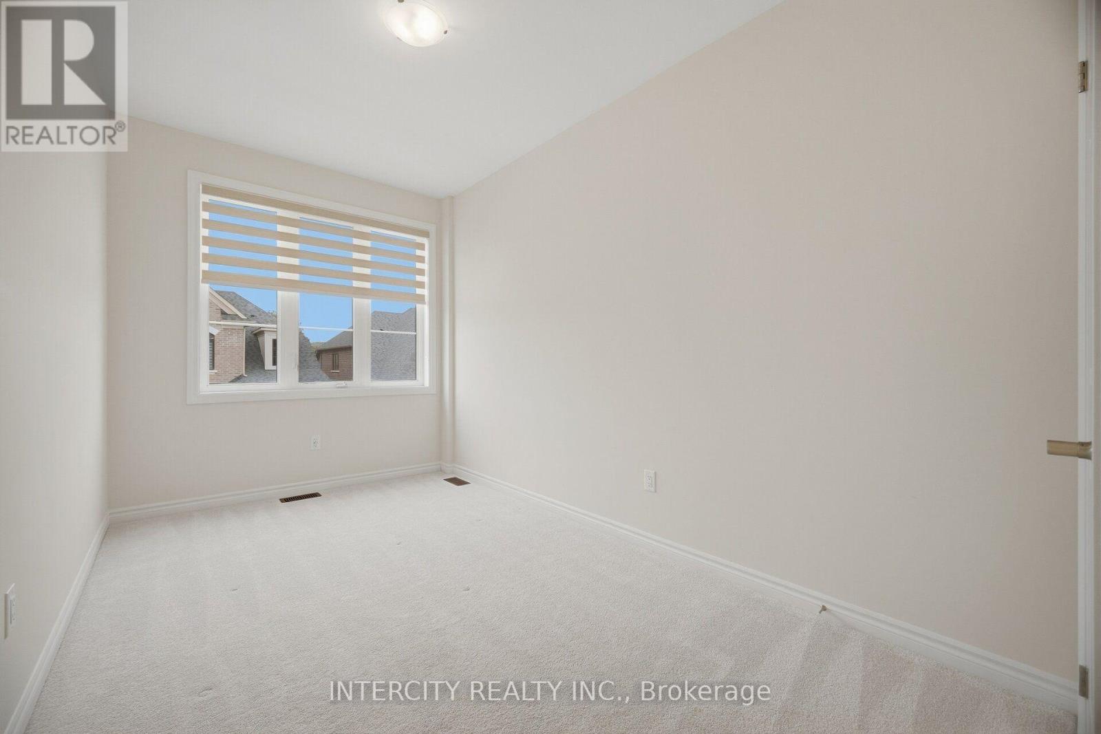 1378 National Common, Burlington, ON photo 38