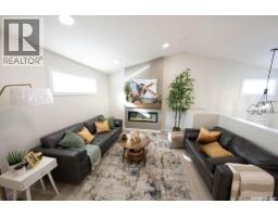 Living room - 598 Yuel Crescent, Saskatoon, SK S7W1N9 Photo 11