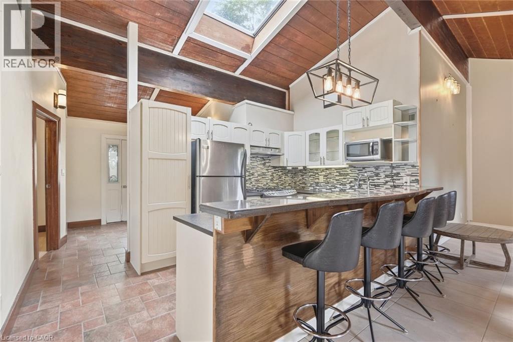430 WINNIETT Street, Caledonia — photo 10