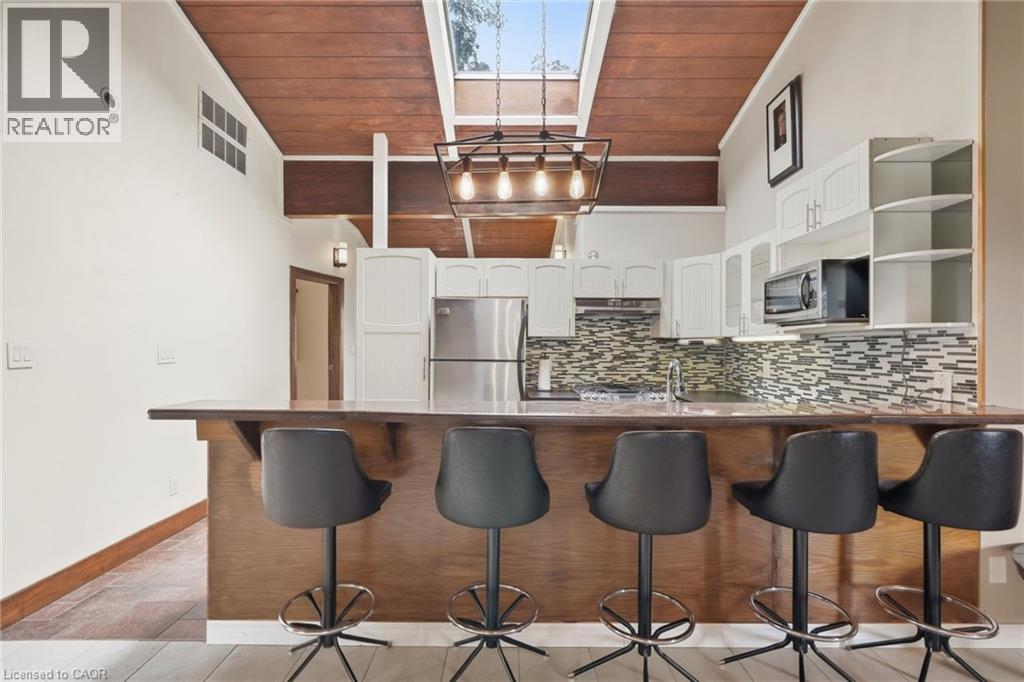430 WINNIETT Street, Caledonia — photo 11