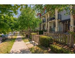 10 13886 62 Avenue, Surrey, BC V3X0G2 Photo 6